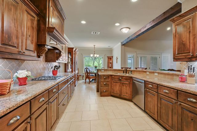 4221 Rocky Creek Trail, College Station, TX 77845