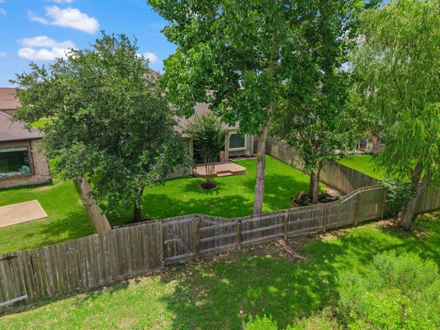 4221 Rocky Creek Trail, College Station, TX 77845
