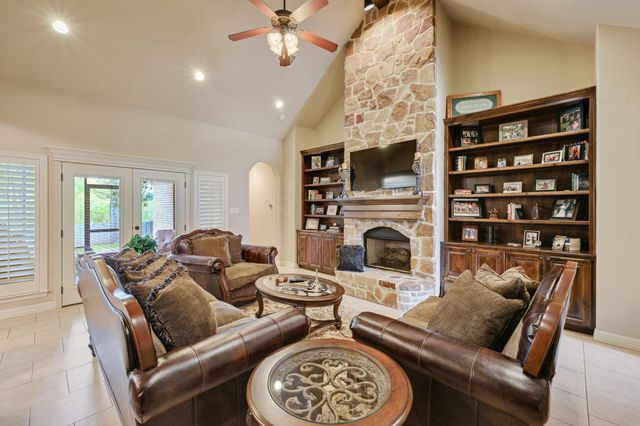 4221 Rocky Creek Trail, College Station, TX 77845