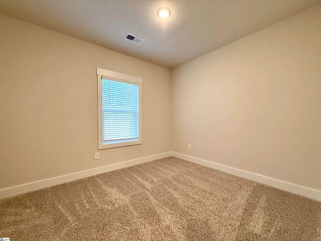 15 Brayfield Trail, Simpsonville, SC 29680