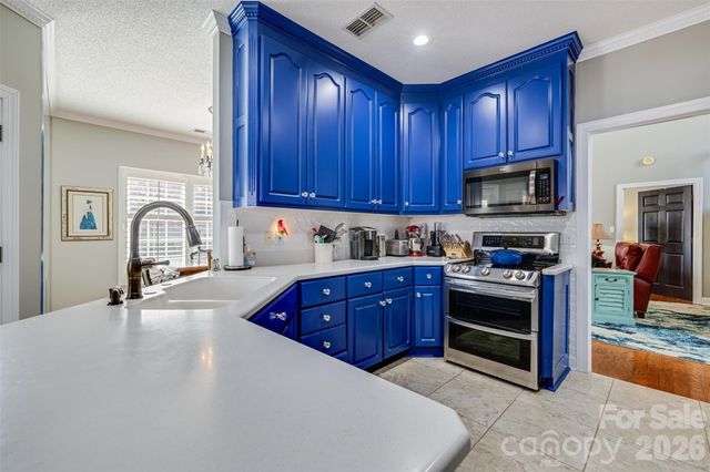 2146 Pinefield Court, Gastonia, NC 28056