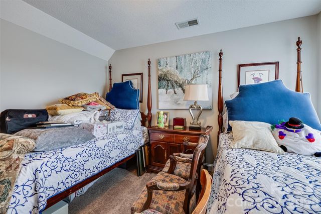 2146 Pinefield Court, Gastonia, NC 28056