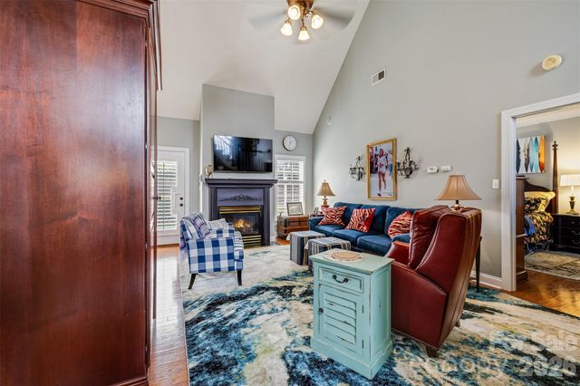 2146 Pinefield Court, Gastonia, NC 28056