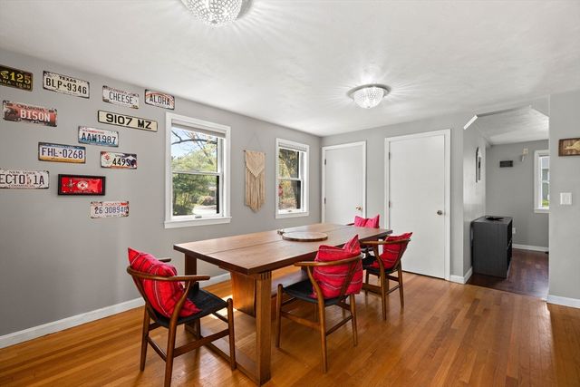 69 Highland Ave, Mansfield, MA 02048