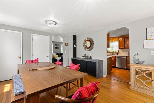 69 Highland Ave, Mansfield, MA 02048