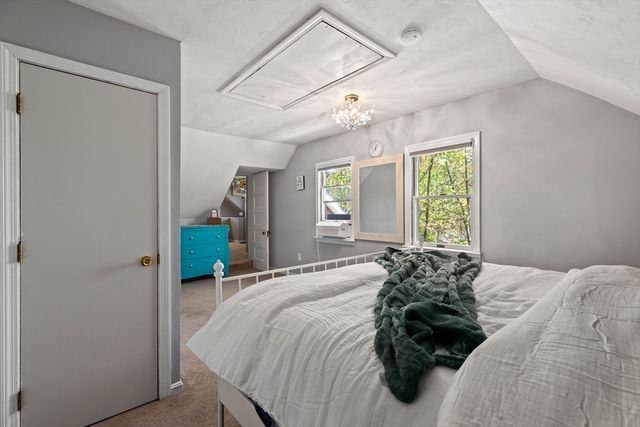 69 Highland Ave, Mansfield, MA 02048