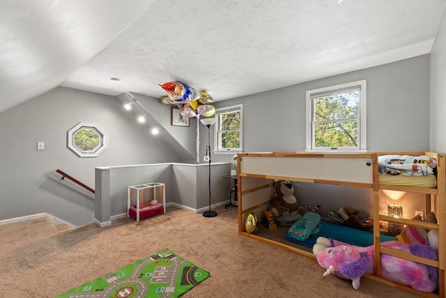 69 Highland Ave, Mansfield, MA 02048
