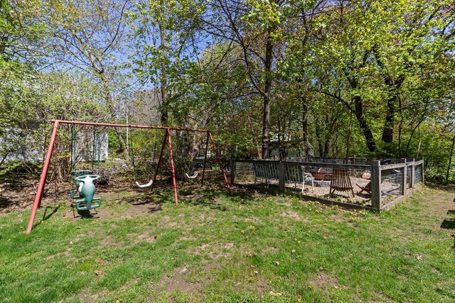 69 Highland Ave, Mansfield, MA 02048