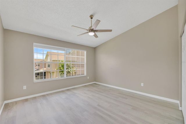 632 KENSINGTON LAKE CIR 632, Brandon, FL 33511