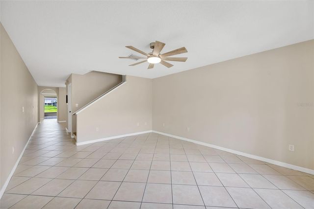 632 KENSINGTON LAKE CIR 632, Brandon, FL 33511