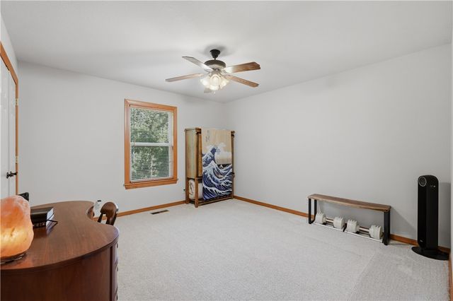 716 E Hilltop Drive, Rogers, AR 72756