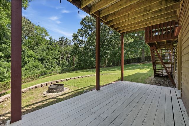 716 E Hilltop Drive, Rogers, AR 72756