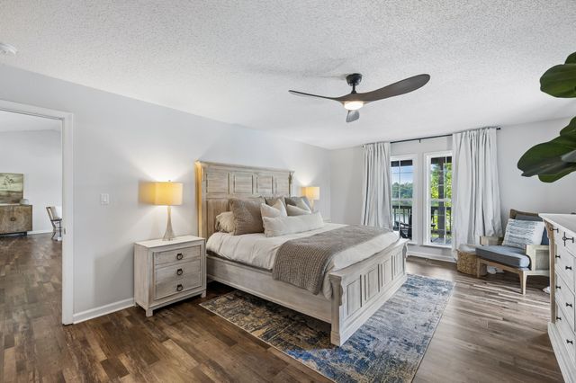 194 Lakeshore Cir, Bumpus Mills, TN 37028
