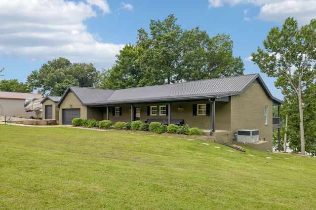 194 Lakeshore Cir, Bumpus Mills, TN 37028