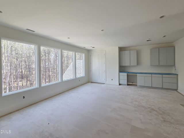 7608 Falls Creek Lane, Raleigh, NC 27614