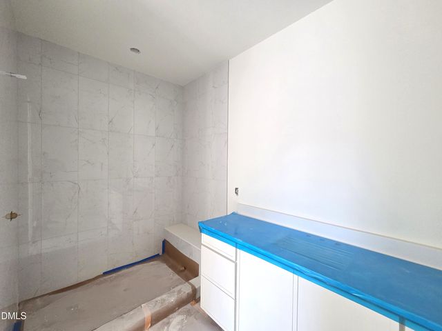 7608 Falls Creek Lane, Raleigh, NC 27614