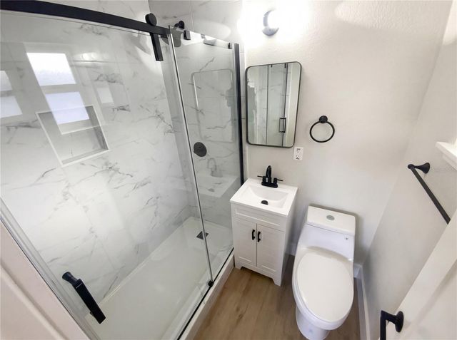 8710 94TH AVENUE, Seminole, FL 33777