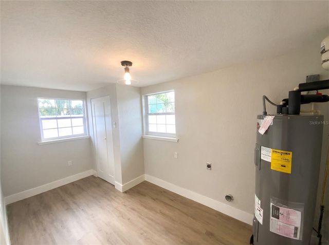 8710 94TH AVENUE, Seminole, FL 33777