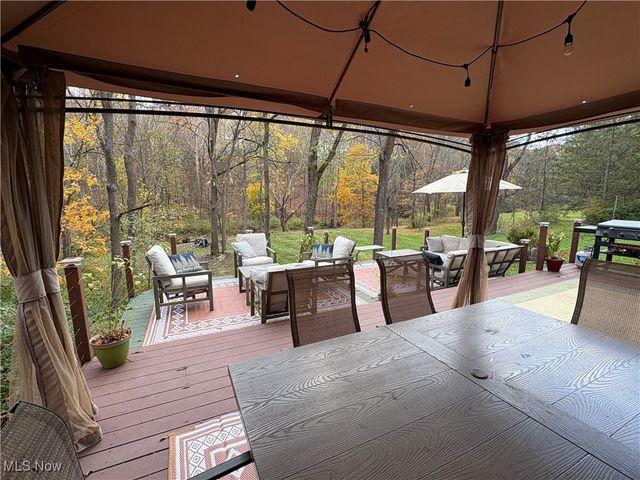 3226 Yellow Creek Road, Bath, OH 44333