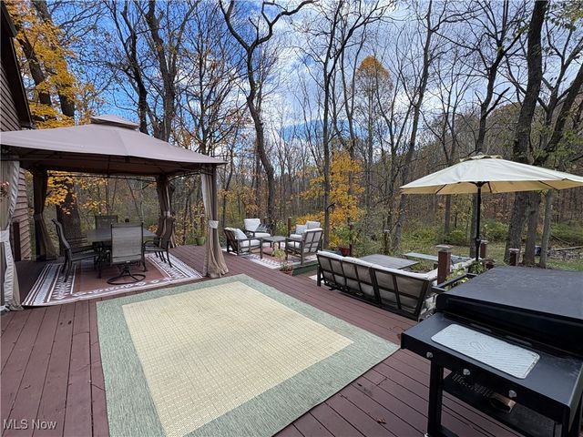 3226 Yellow Creek Road, Bath, OH 44333