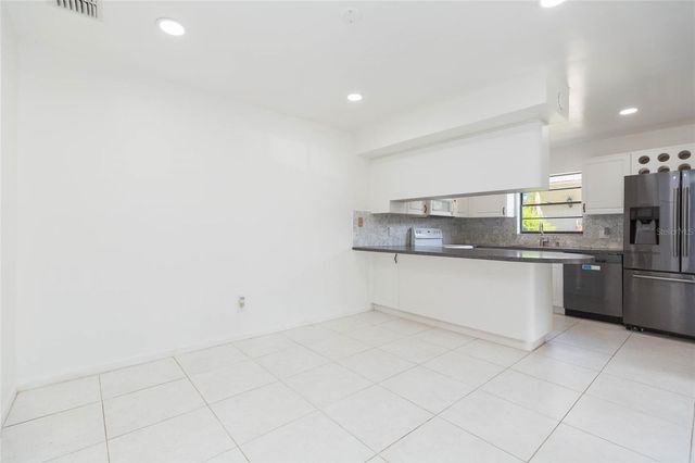 12738 WOOD TRAIL BOULEVARD, Tampa, FL 33625