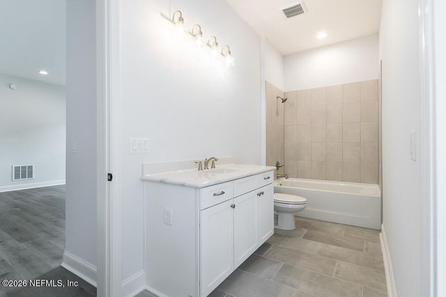 276 EAGLE MOON LAKE Drive, St. Augustine, FL 32092