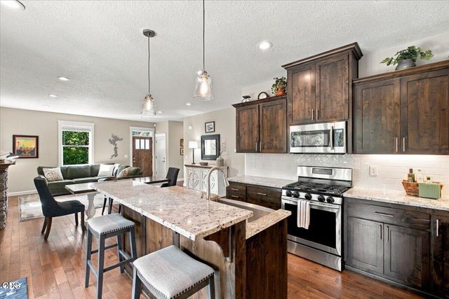 116 NE 13th Avenue, Albany, OR 97321