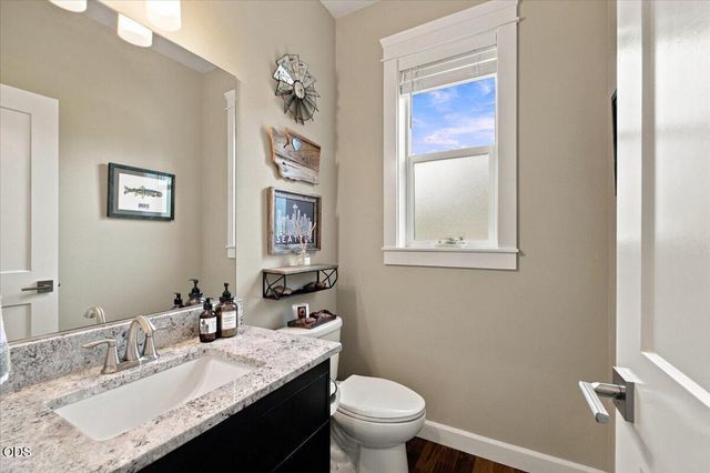 116 NE 13th Avenue, Albany, OR 97321