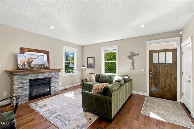 116 NE 13th Avenue, Albany, OR 97321