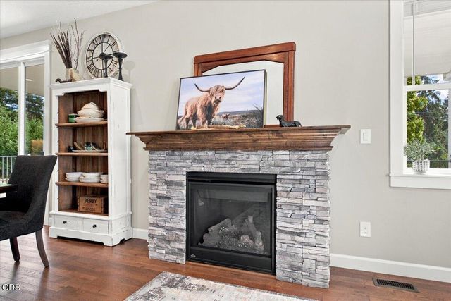 116 NE 13th Avenue, Albany, OR 97321
