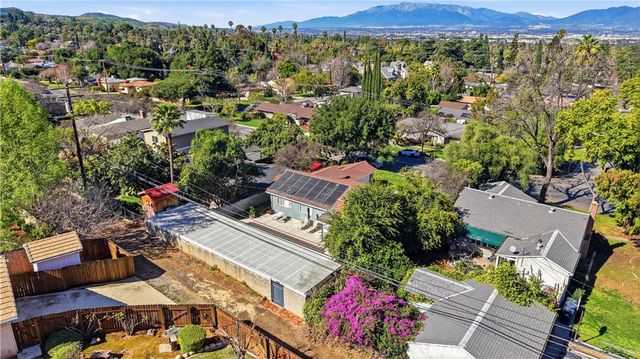 909 W Crescent, Redlands, CA 92373