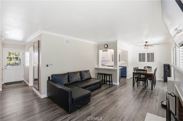 909 W Crescent, Redlands, CA 92373