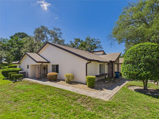 7511 HEATHER WALK DRIVE, Weeki Wachee, FL 34613