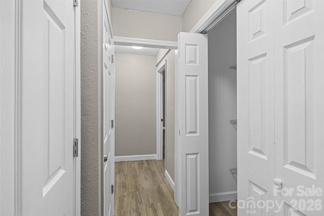 659 Salisbury Road, Hendersonville, NC 28792