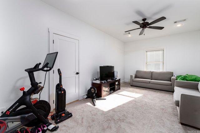 736 Wildcreek Circle, Little Rock, AR 72223