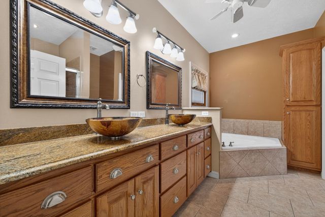 152 Dry Creek Lane, Highlandville, MO 65669