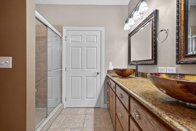 152 Dry Creek Lane, Highlandville, MO 65669