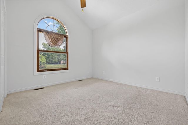 152 Dry Creek Lane, Highlandville, MO 65669