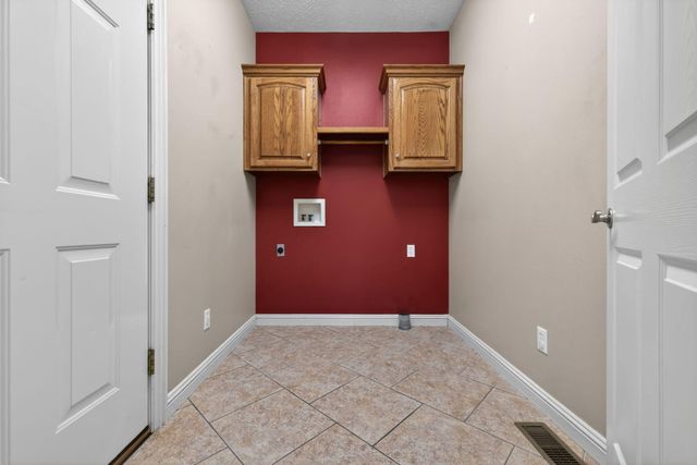 152 Dry Creek Lane, Highlandville, MO 65669