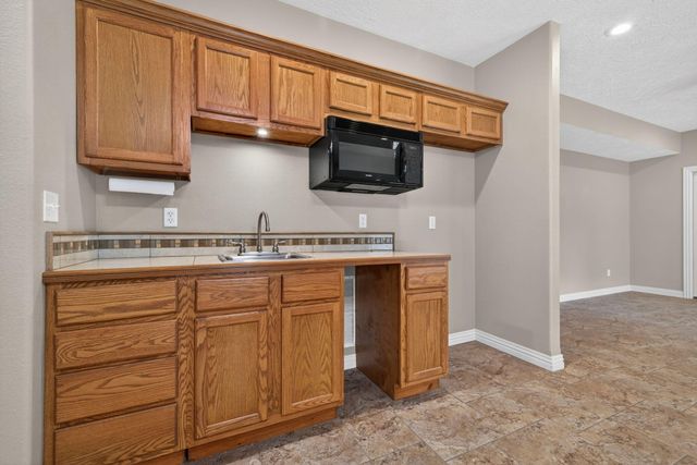 152 Dry Creek Lane, Highlandville, MO 65669