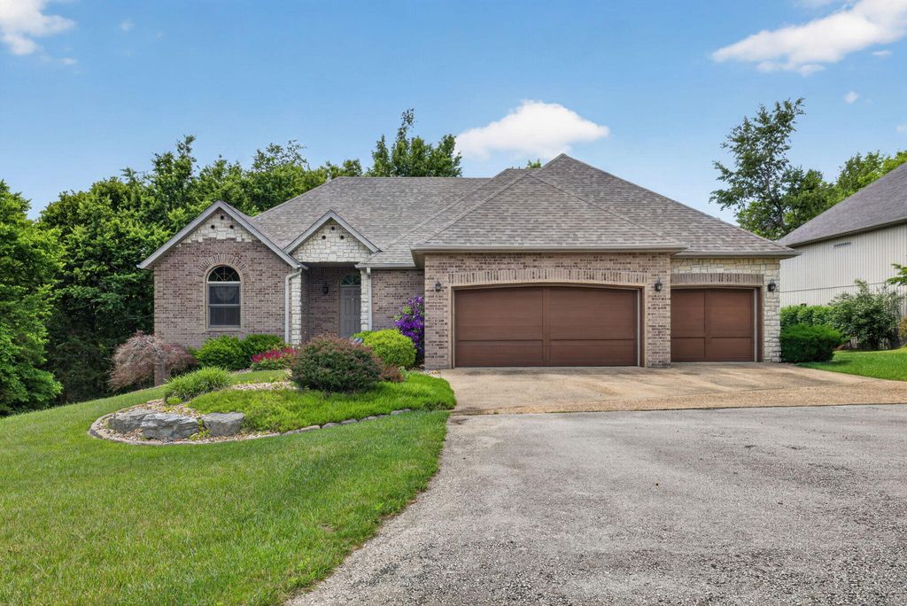 152 Dry Creek Lane, Highlandville, MO 65669