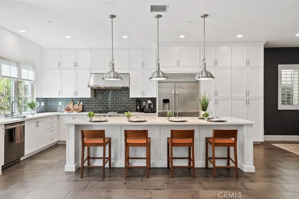 Image 11 of property listing at 91 Rockinghorse, Irvine, CA 92602