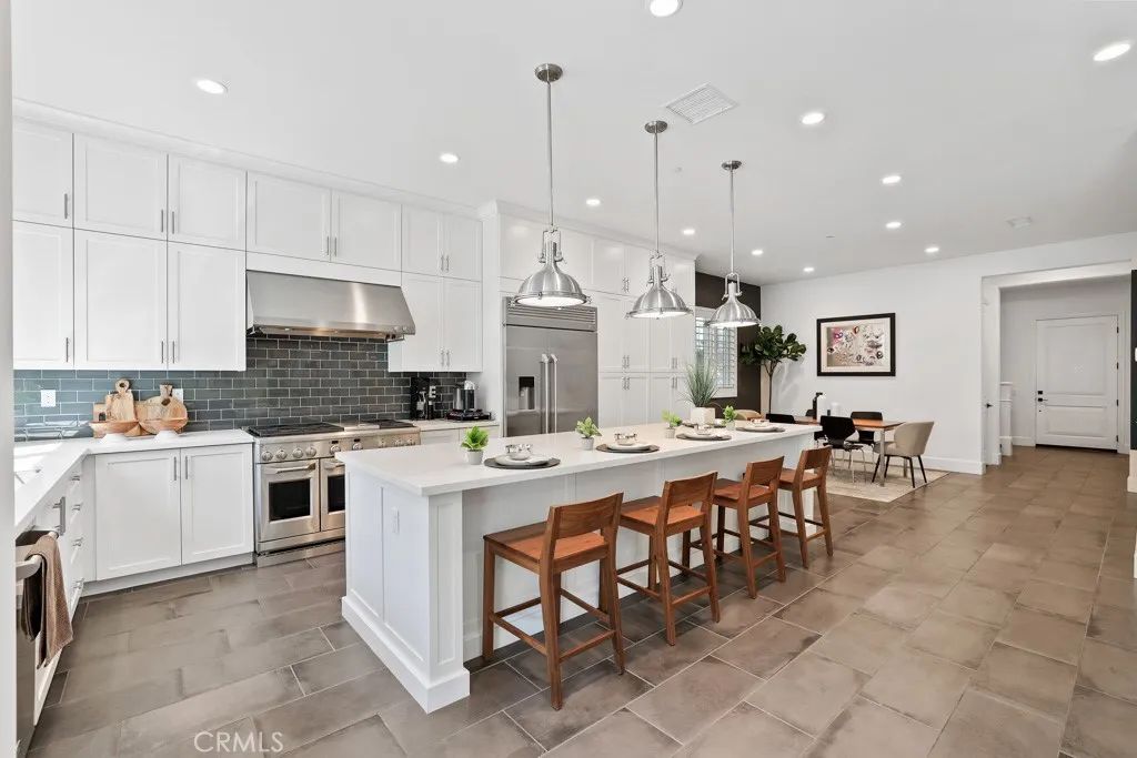 Image 12 of property listing at 91 Rockinghorse, Irvine, CA 92602