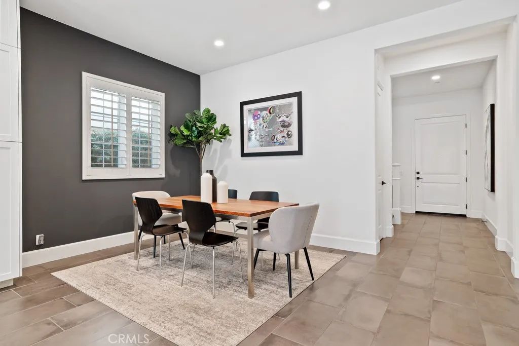 Image 20 of property listing at 91 Rockinghorse, Irvine, CA 92602