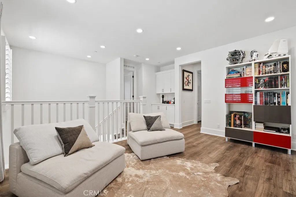 Image 28 of property listing at 91 Rockinghorse, Irvine, CA 92602