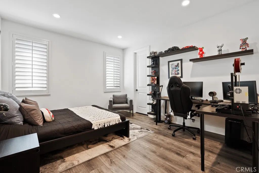 Image 31 of property listing at 91 Rockinghorse, Irvine, CA 92602