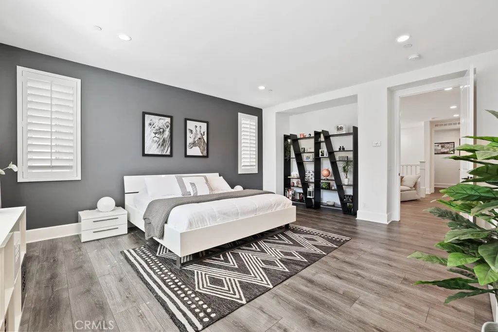 Image 35 of property listing at 91 Rockinghorse, Irvine, CA 92602