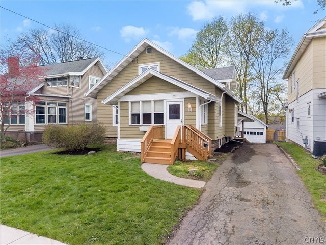 226 Plymouth Drive, Syracuse, NY 13206