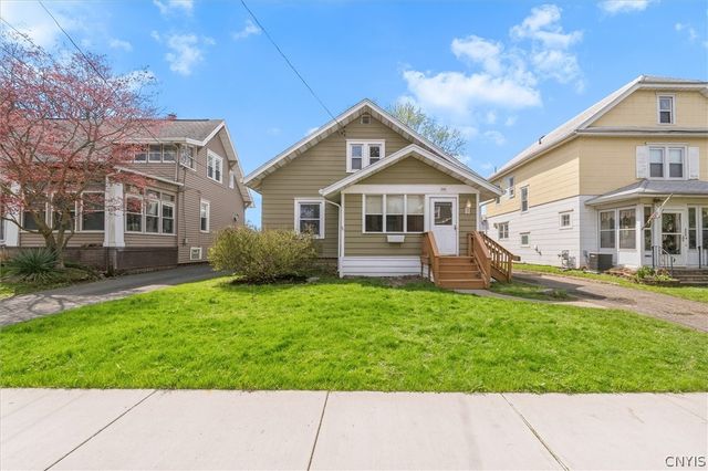 226 Plymouth Drive, Syracuse, NY 13206