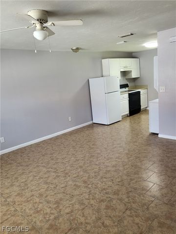 1916 High ST 1910, Fort Myers, FL 33916